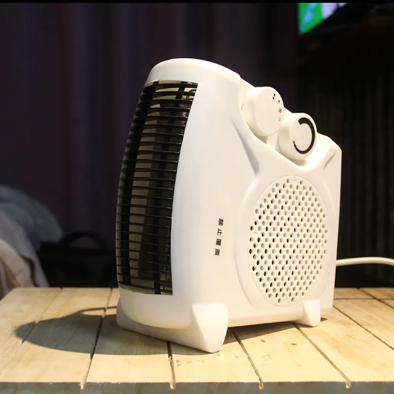 Calentador de ventilador de mesa ligero